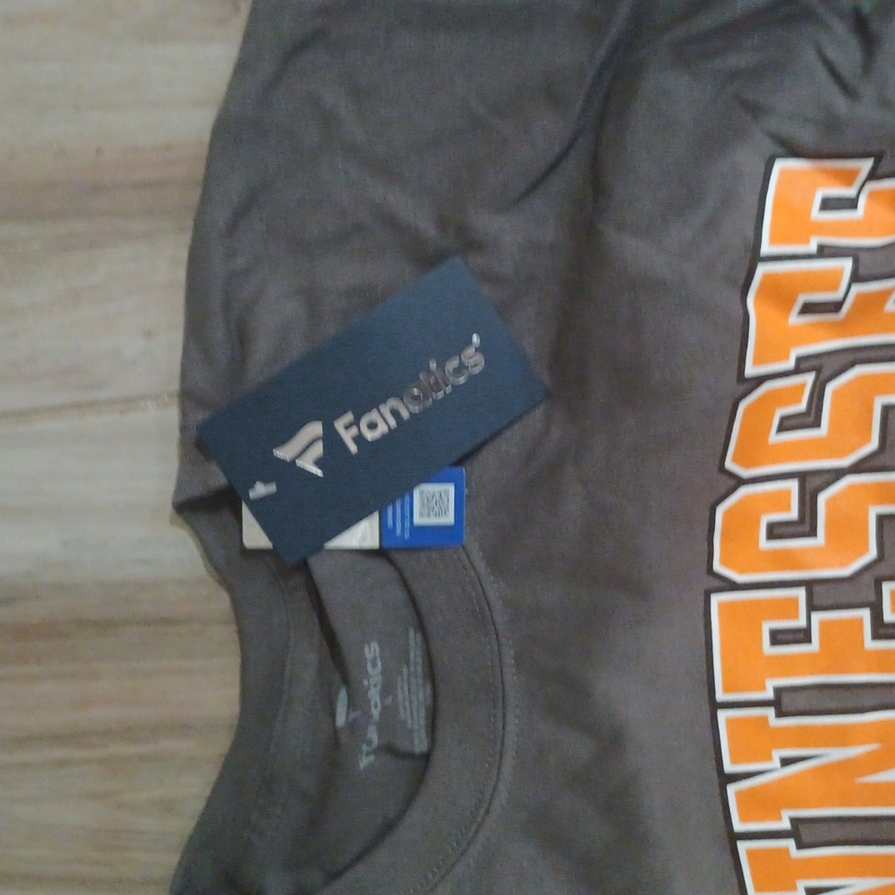 Fanatics - Picture 2 of 3